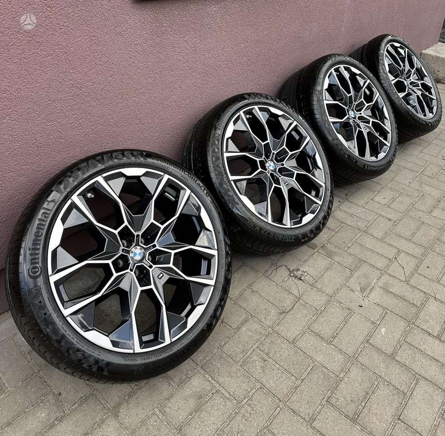 BMW X7 Facelift, lengvojo lydinio, R22