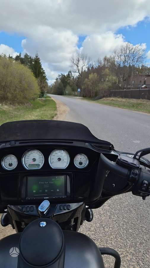 Harley-Davidson Street Glide FLHX 1700cc, choppers / cruisers / custom