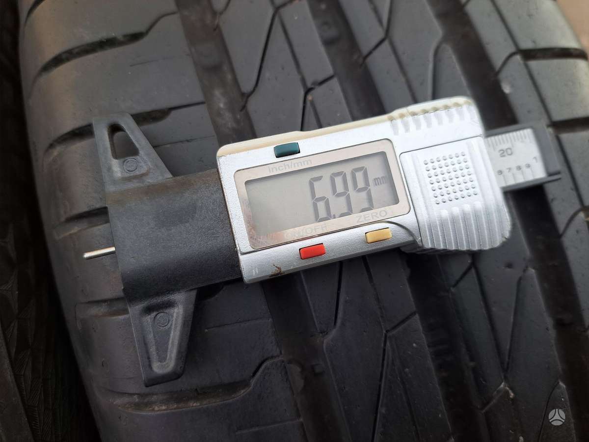 Continental UltraContact 2024' 7mm., vasarinės 185/65 R15