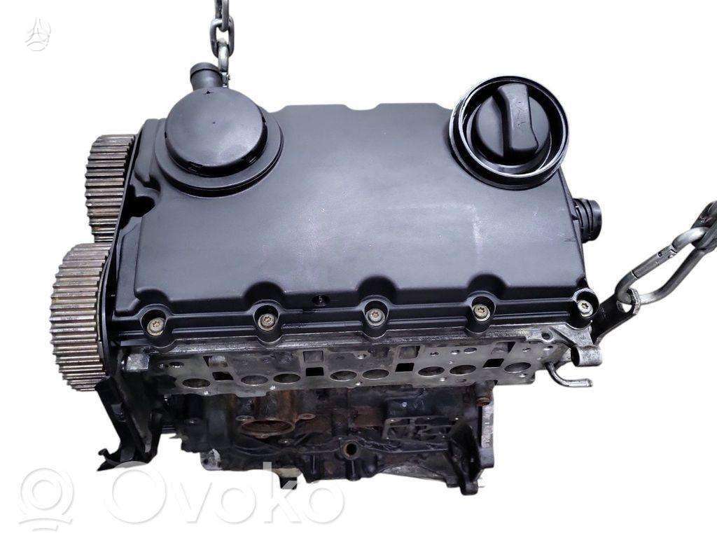 Audi A4, BRE, двигатель