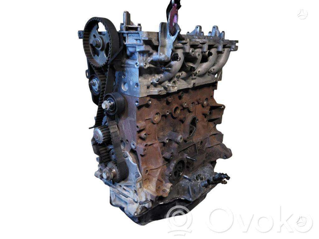 Citroen C5, RHH, engine