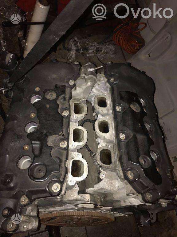 GMC Acadia, 10B4D, двигатель