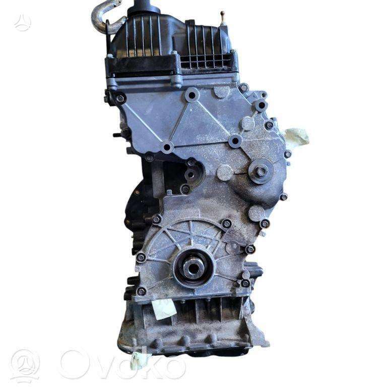 Hyundai Santa Fe, D4HB, engine