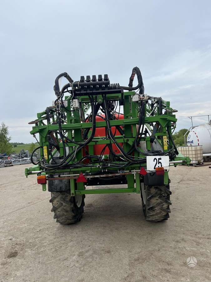 Seguip SVX, sprayers