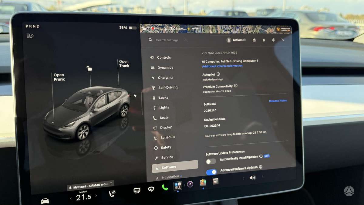 Tesla Model Y, 75 kWh, off-road / crossover