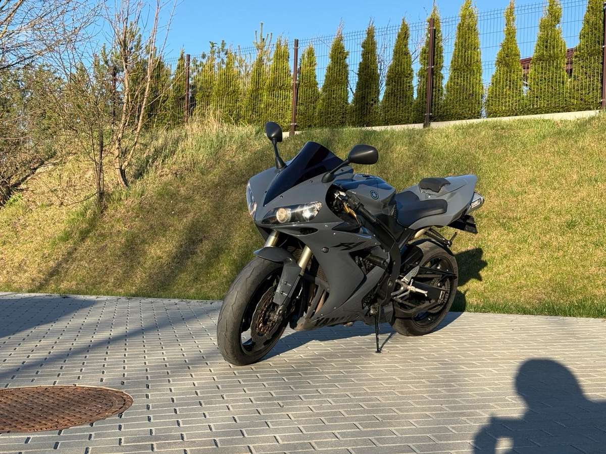 Yamaha R1 998cc, superbikes