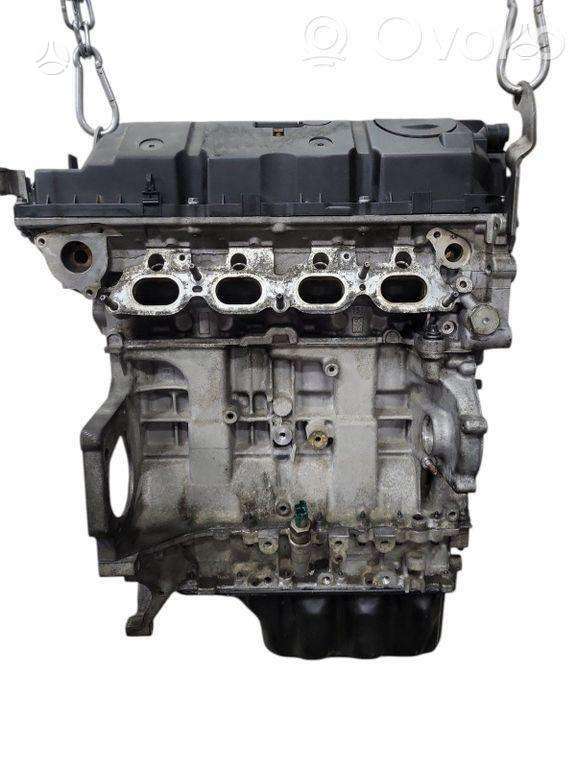 Peugeot 308, 8FS, двигатель