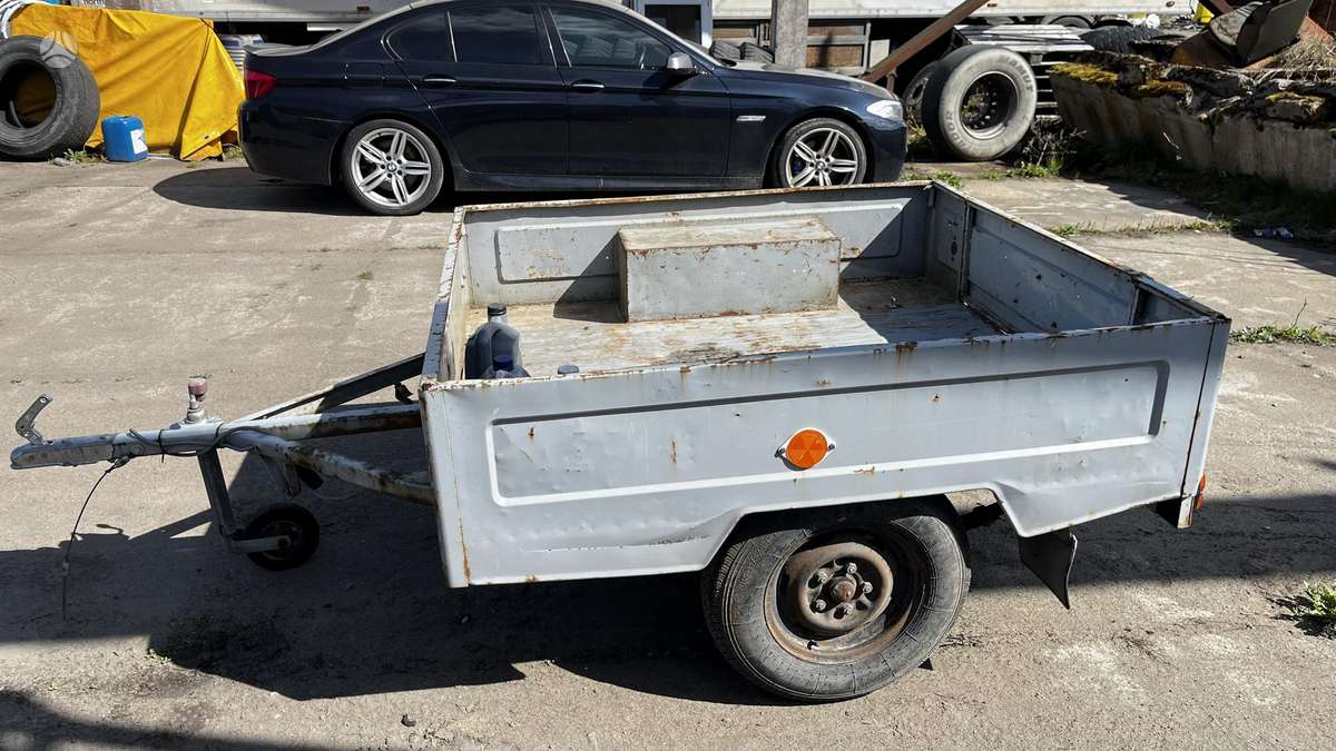 MAZ, passenger car trailers