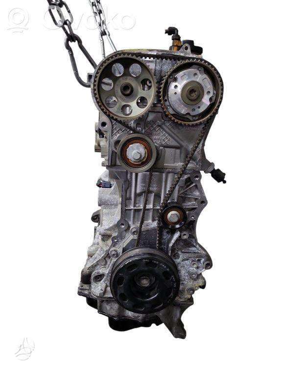 Volkswagen Golf, CXS, engine