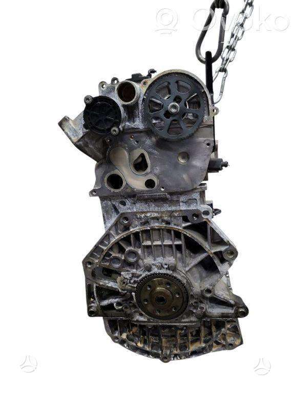 Volkswagen Golf, CXS, engine