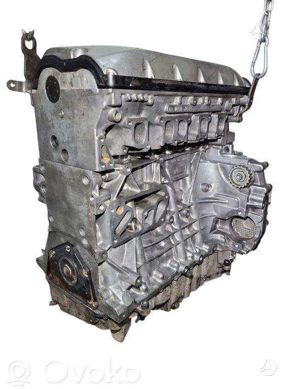 Volkswagen Multivan, AXE, engine