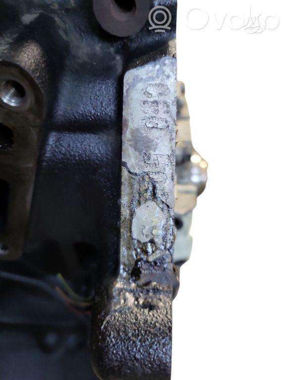 Volkswagen Passat, CFG, engine