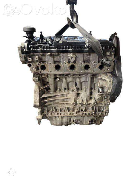 Volvo V40, D5204T6, engine