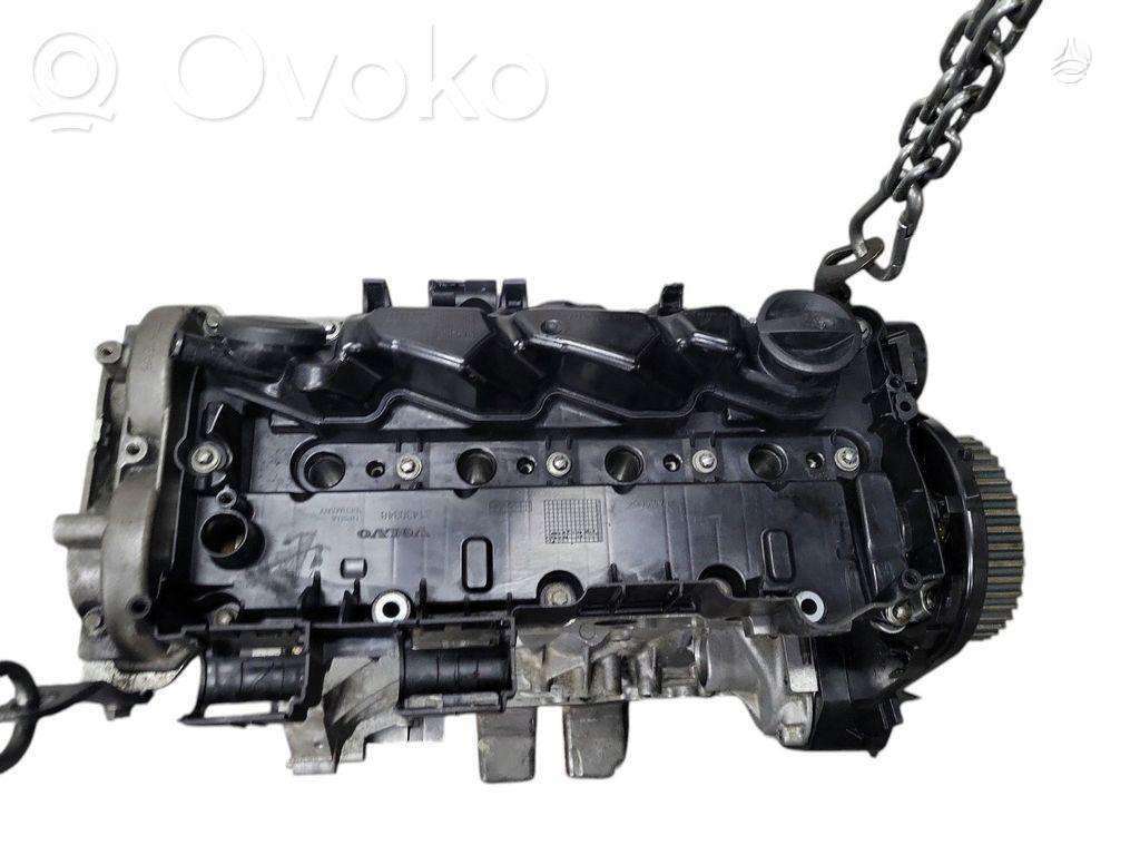 Volvo V70, D4204T5, двигатель