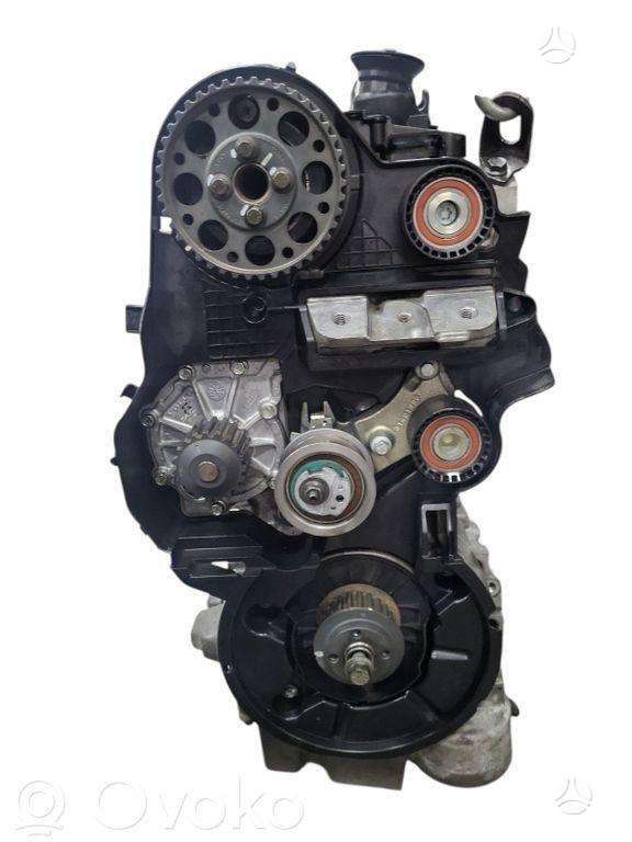 Volvo V70, D4204T5, двигатель