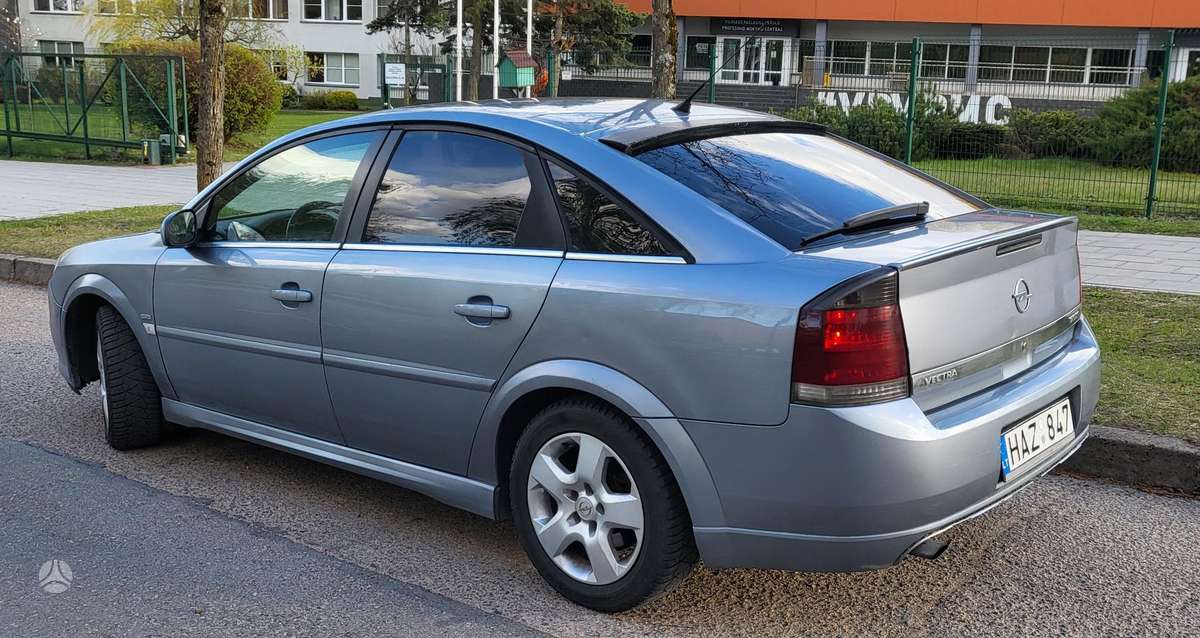 Opel Vectra, 1.9 l., hatchback