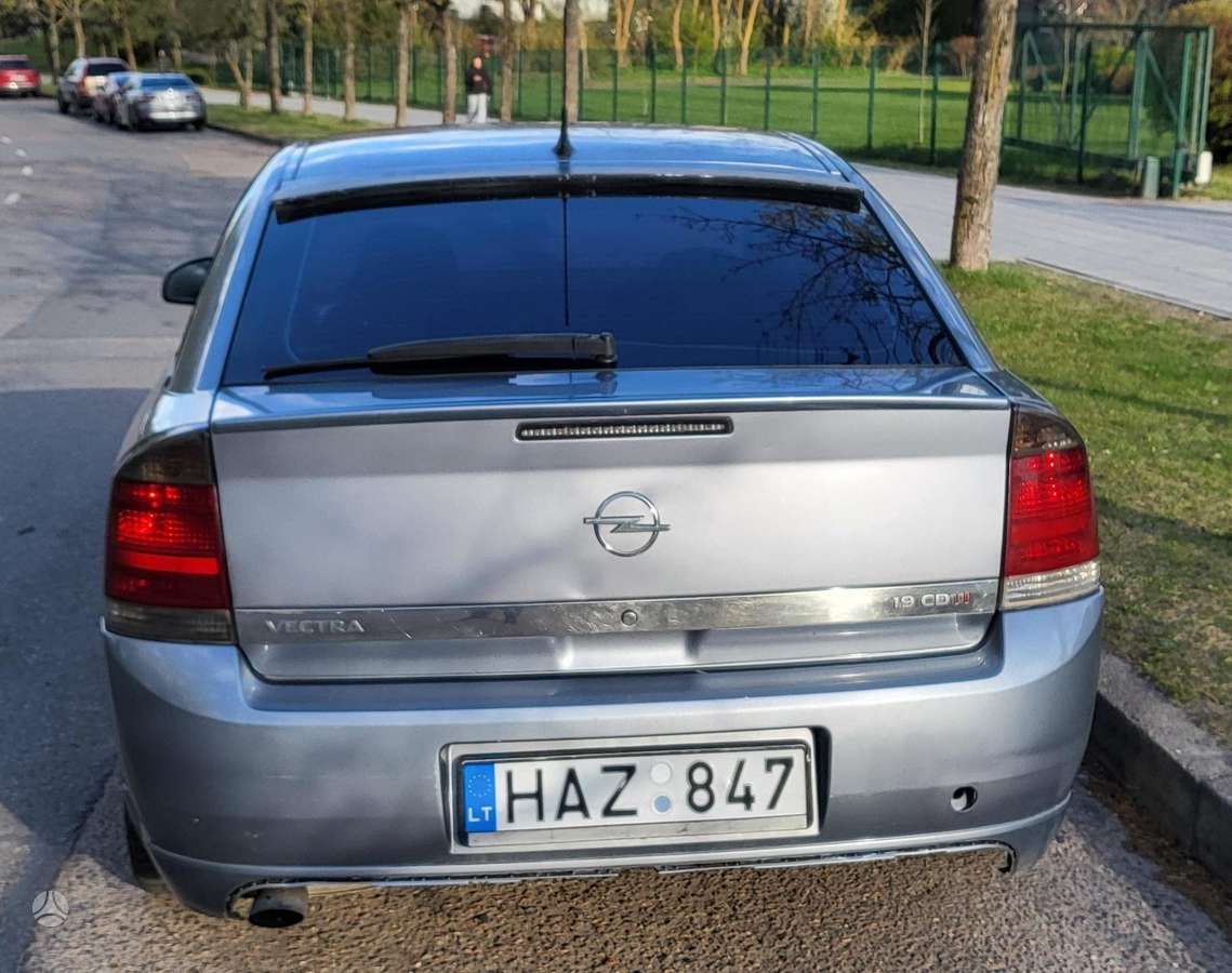 Opel Vectra, 1.9 l., hatchback