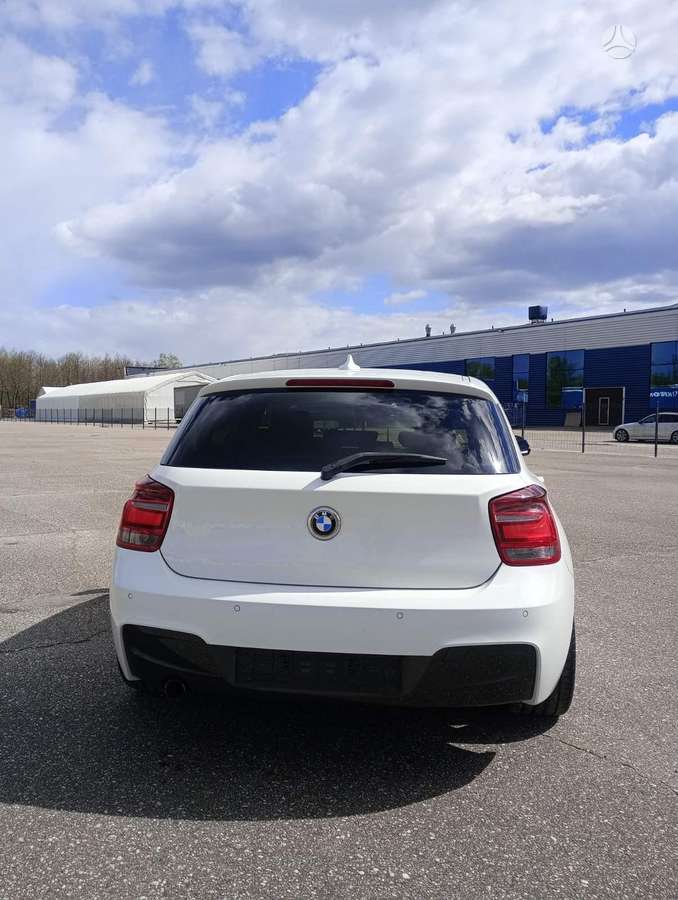 BMW 116, 1.6 l., Хэтчбек