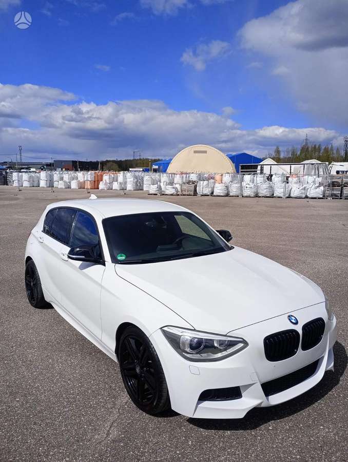 BMW 116, 1.6 l., Хэтчбек
