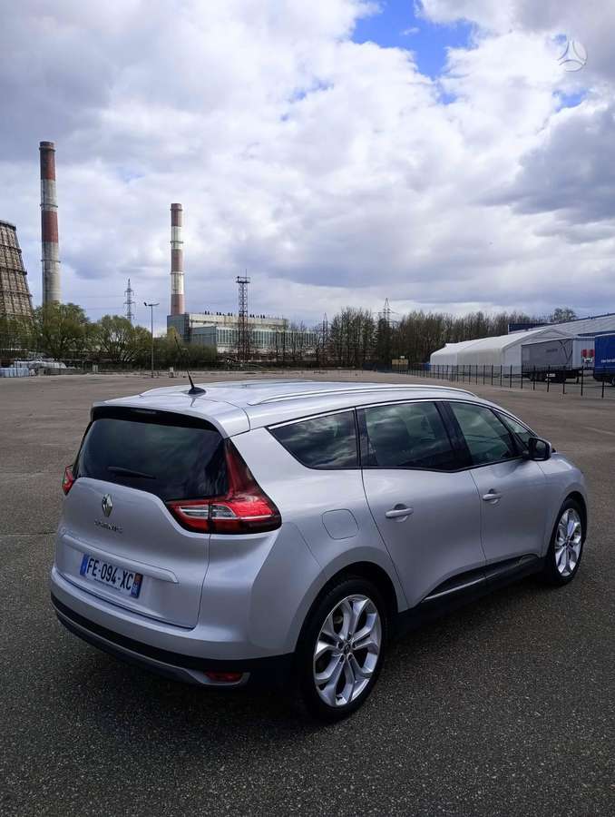 BMW 116, 1.6 l., Хэтчбек