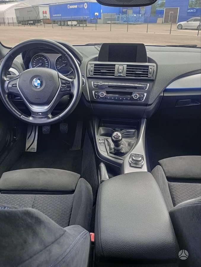 BMW 116, 1.6 l., hatchback