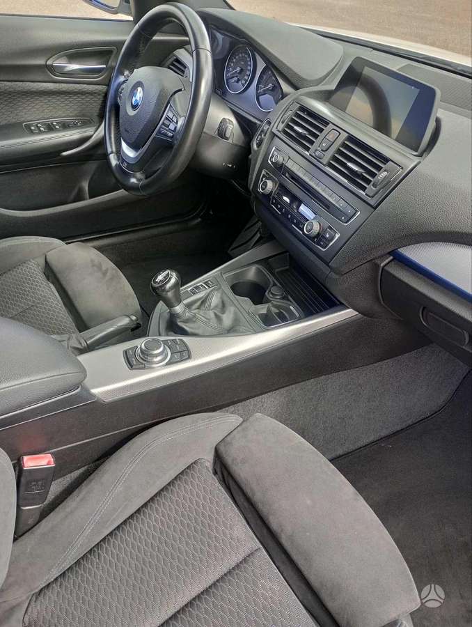 BMW 116, 1.6 l., hatchback