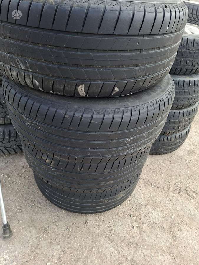 Firestone, vasarinės 235/55 R17
