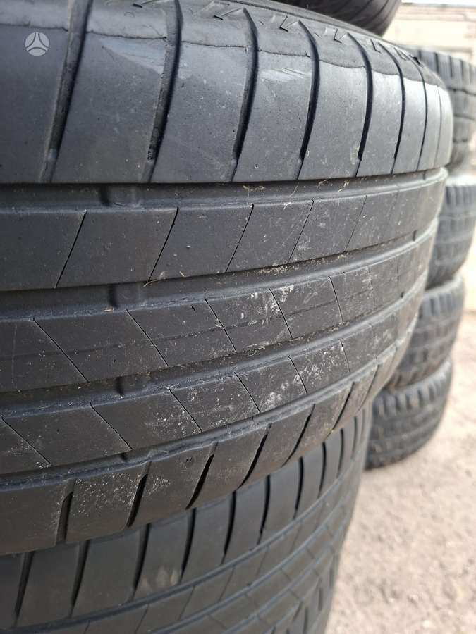 Firestone, summer 235/55 R17