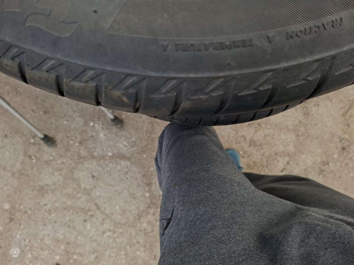 Firestone, vasarinės 235/55 R17