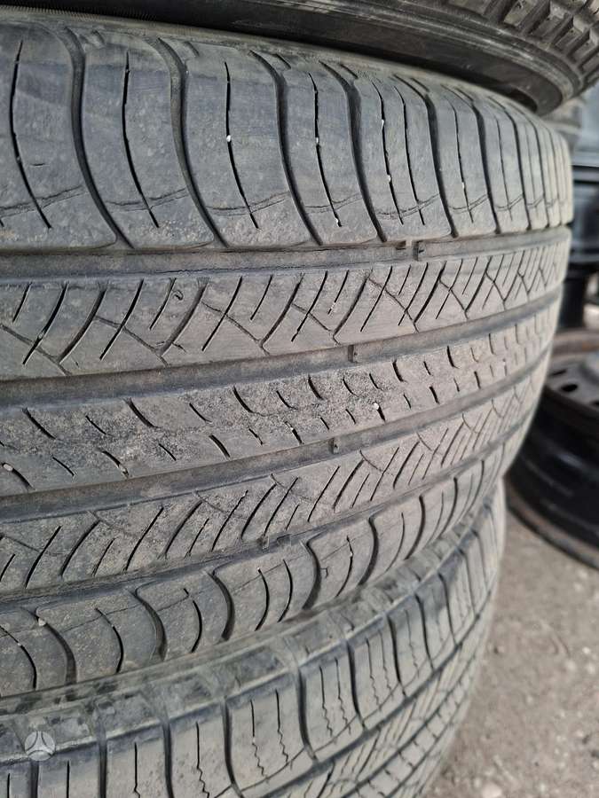 Michelin, vasarinės 235/65 R18