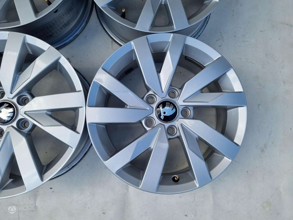 Skoda Superb, light alloy, R16
