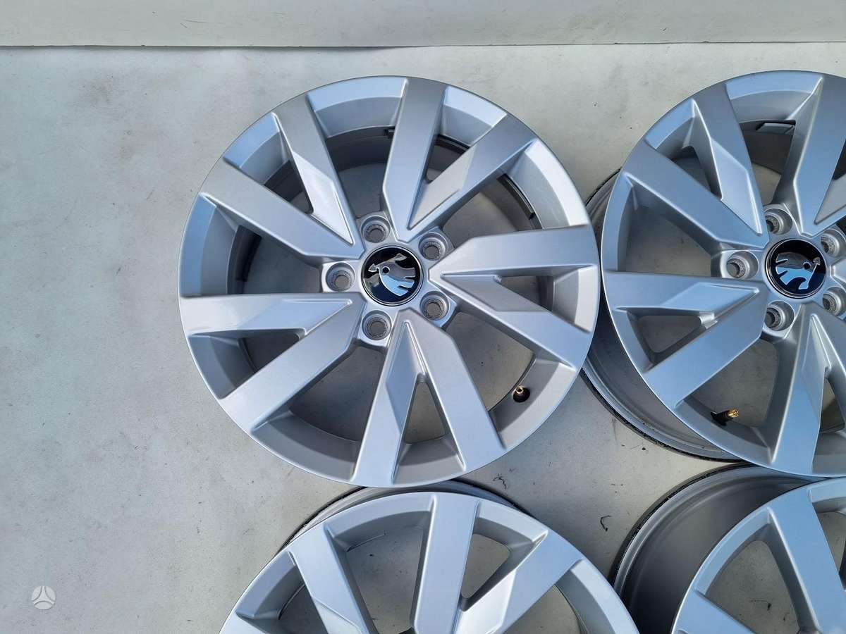 Skoda Superb, light alloy, R16
