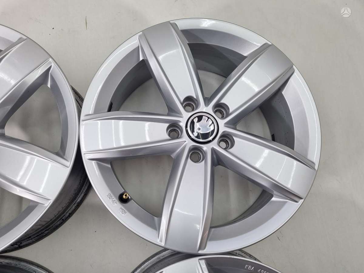 Skoda Superb, легкосплавные , R17