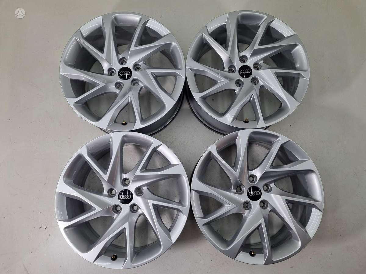 Audi Q3 R18, light alloy, R18
