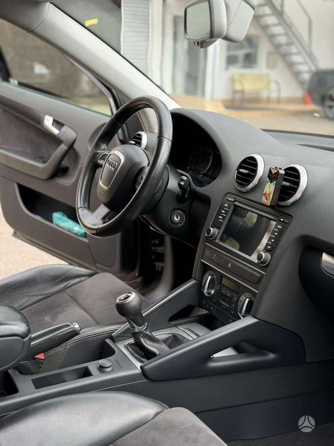 Audi A3, 1.4 l., hatchback
