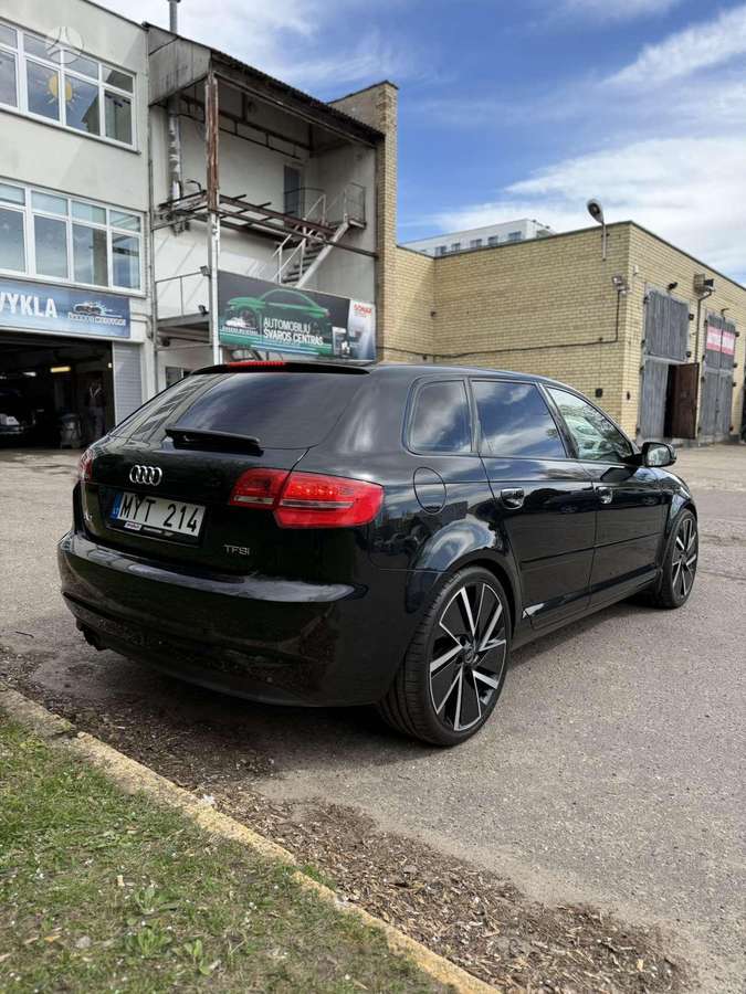 Audi A3, 1.4 l., hatchback