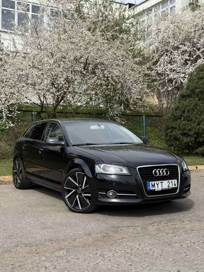 Audi A3, 1.4 l., hatchback