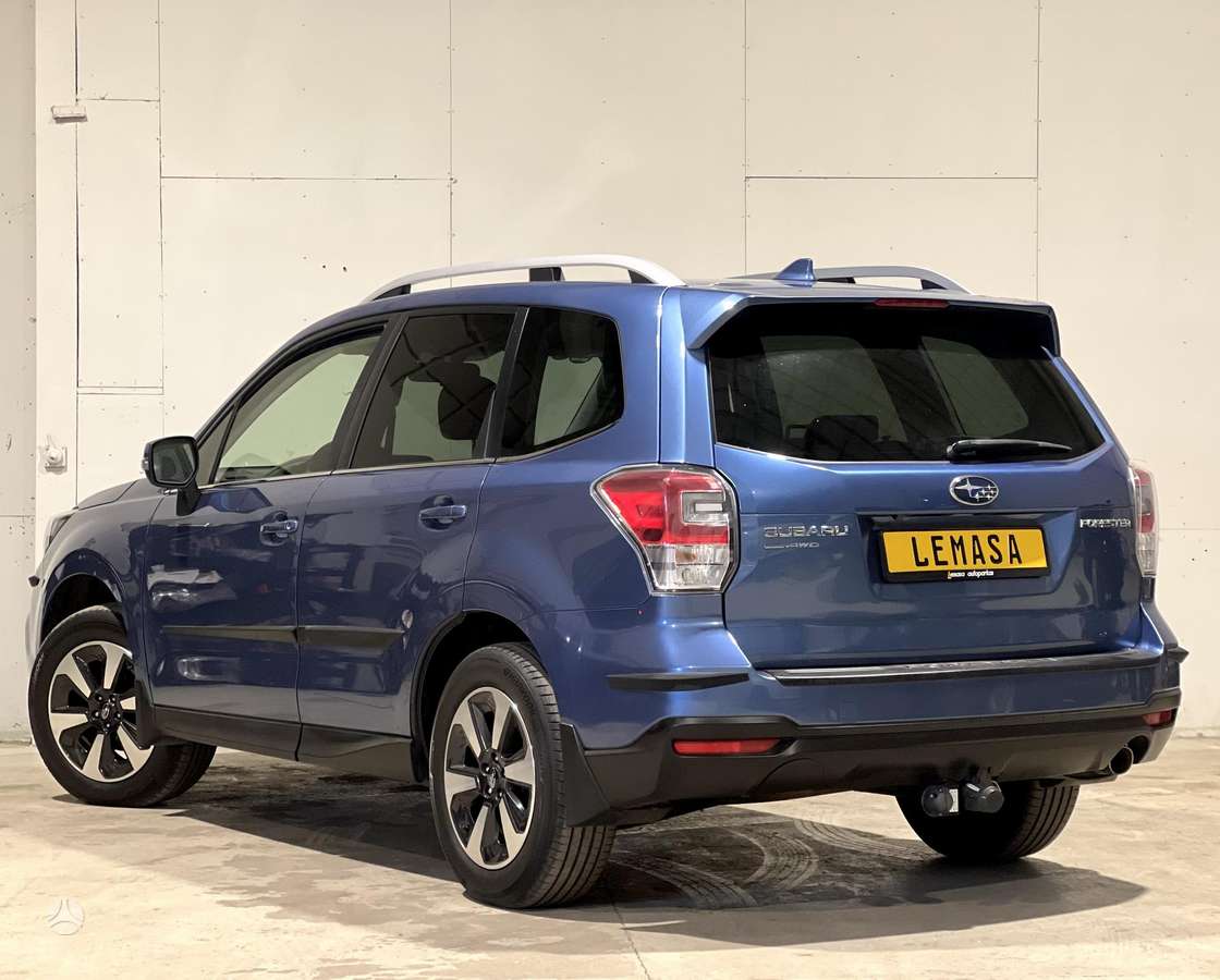 Subaru Forester, 2.0 l., Внедорожник / Кроссовер
