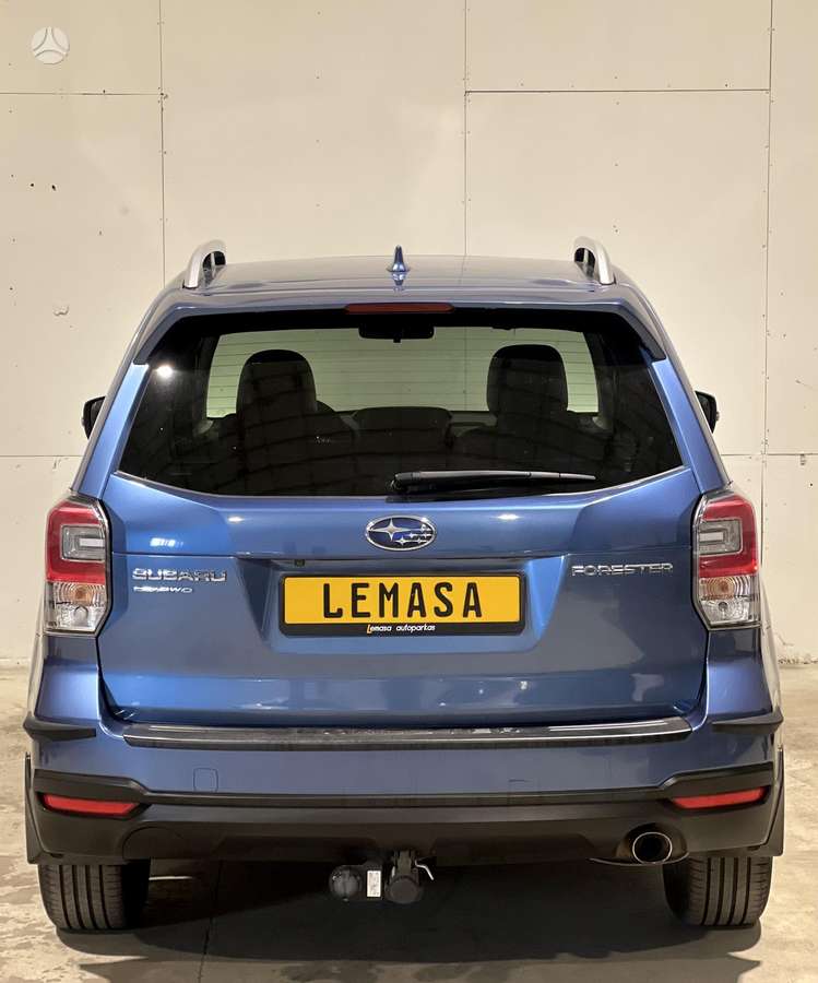 Subaru Forester, 2.0 l., Внедорожник / Кроссовер