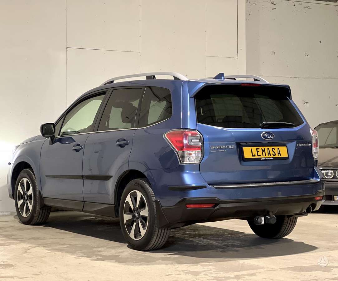 Subaru Forester, 2.0 l., Внедорожник / Кроссовер
