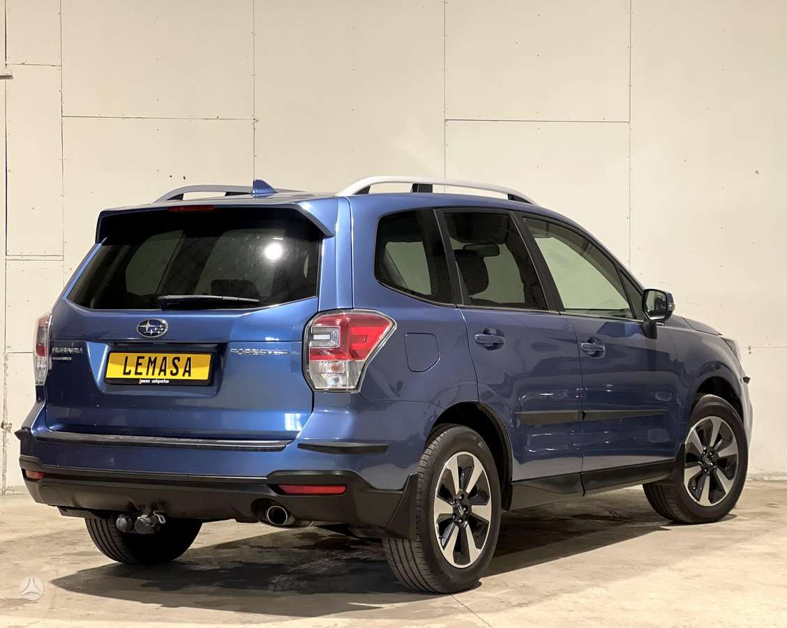 Subaru Forester, 2.0 l., Внедорожник / Кроссовер