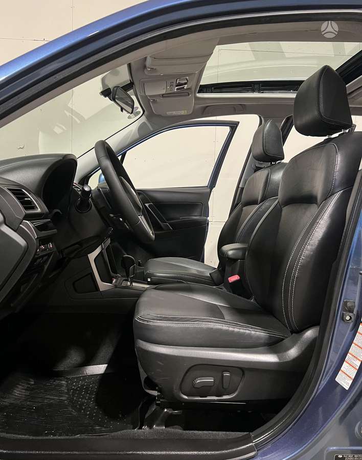 Subaru Forester, 2.0 l., Внедорожник / Кроссовер