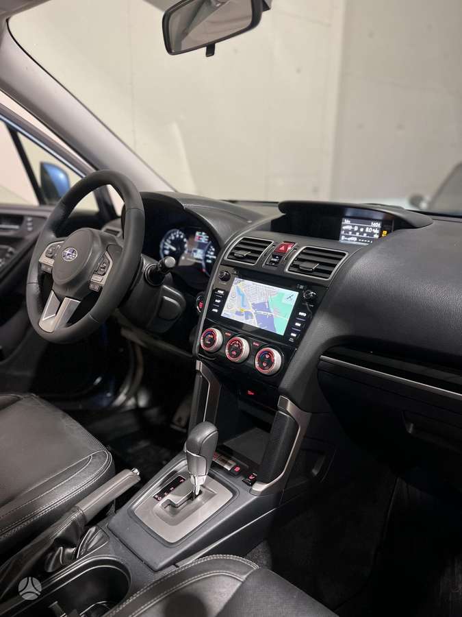 Subaru Forester, 2.0 l., Внедорожник / Кроссовер