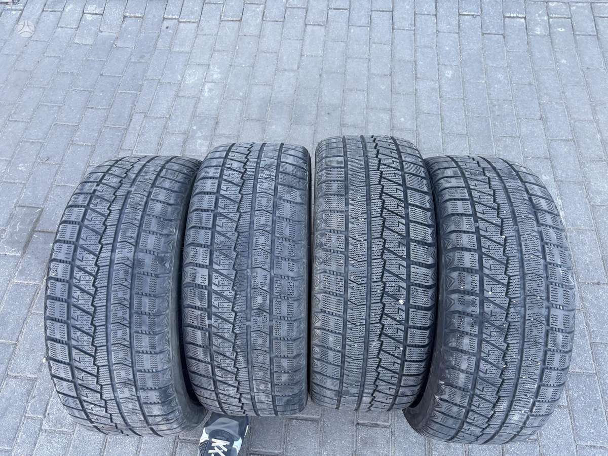 Maxtrek TREK M7, winter 245/40 R19