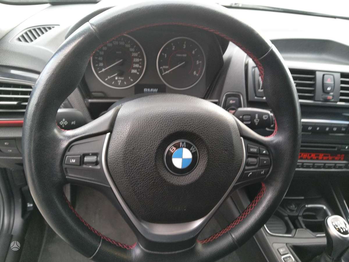 BMW 118, 2.0 l., hatchback