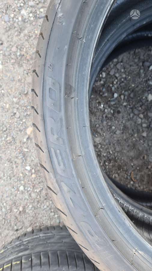 Pirelli P Zero, summer 245/35 R20