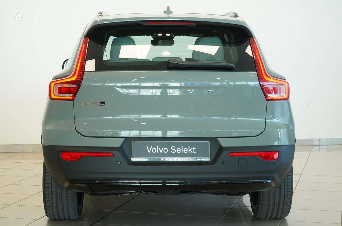 Volvo EX40 - 6