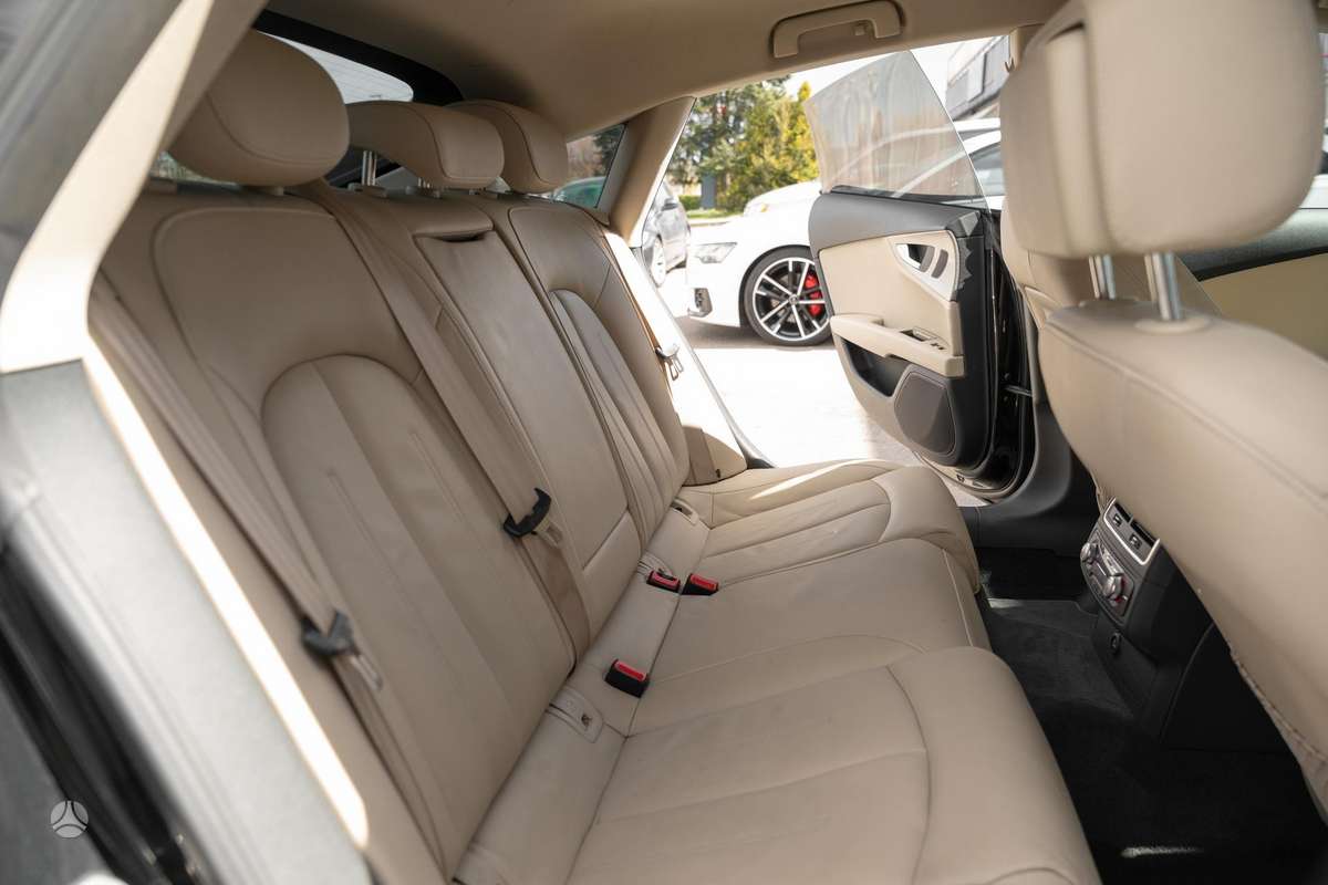 Audi A7, 3.0 l., Купе (coupe)