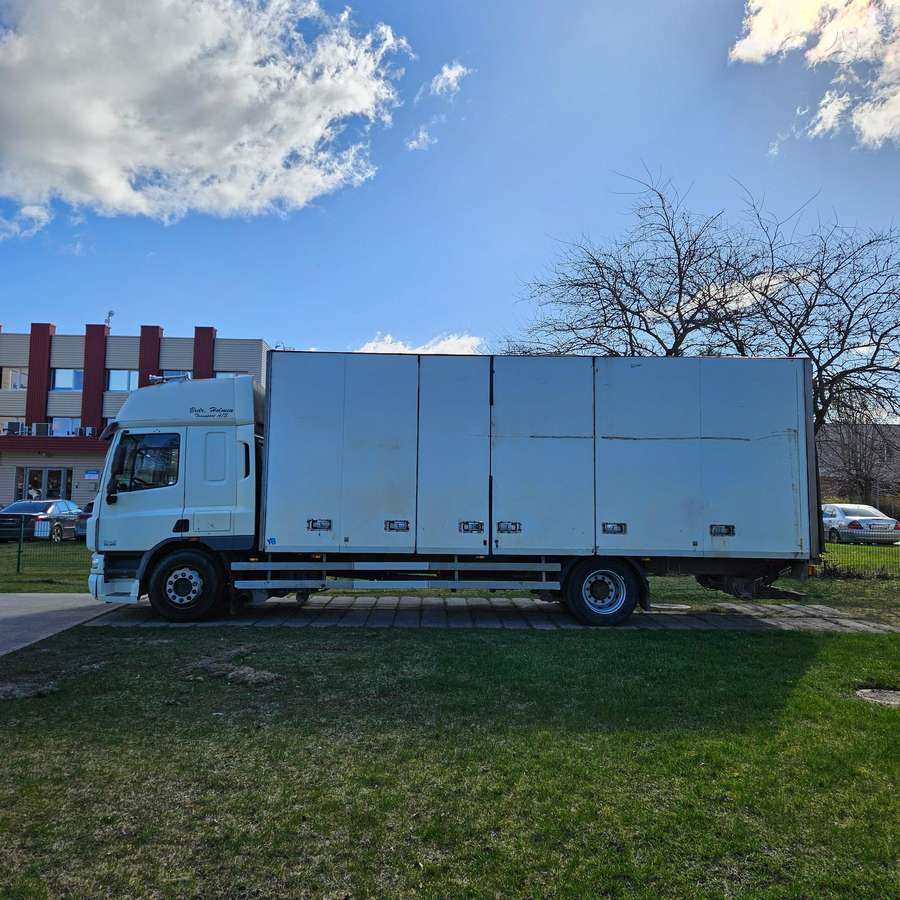 DAF 75.360, box trucks / box vans