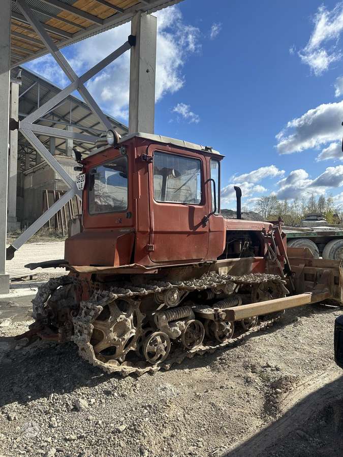 DT-75 DE-PC, бульдозеры